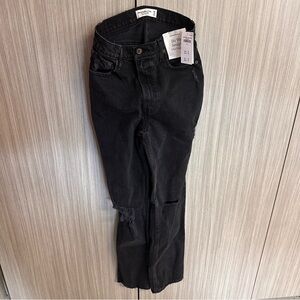 Abercrombie & Fitch Black Distressed Jeans BRAND NEW w/ Tags Women’s Size 25